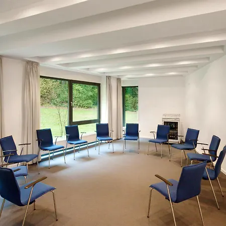 Katholische Akademie 2*