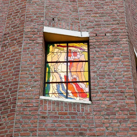 Katholische Akademie 2* شفيرته