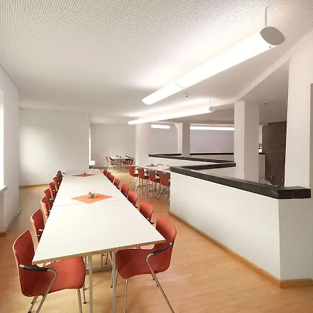 Katholische Akademie Hotel 2*