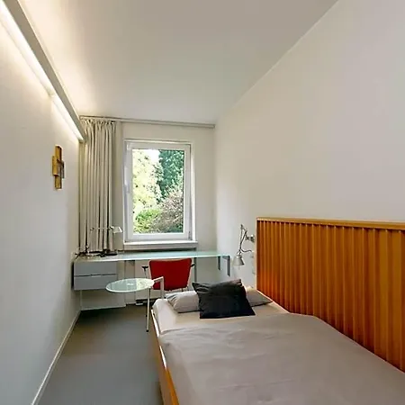 Katholische Akademie Hotel 2*