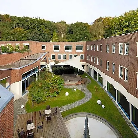 Katholische Akademie 2*