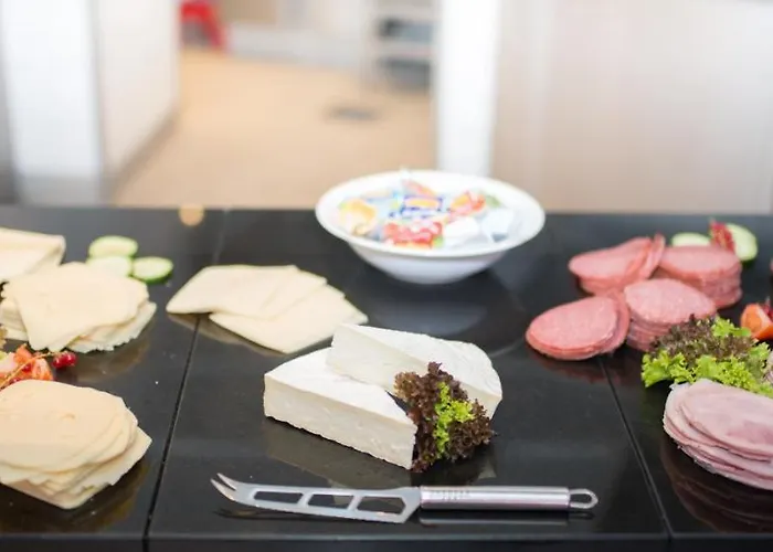 Katholische Akademie Hotell 2*