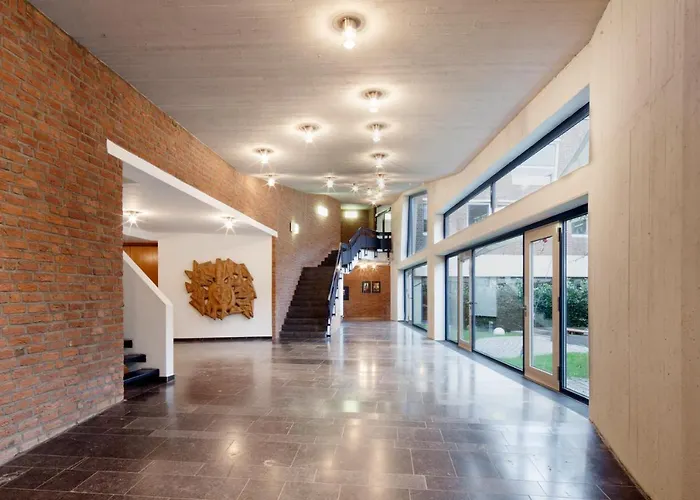 Hotel Katholische Akademie 2*